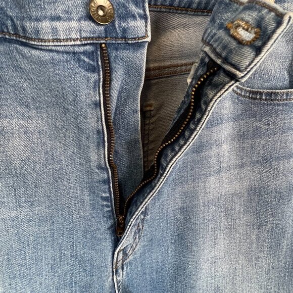 J. Crew Rayner Wide Leg Light Wash Whiskered Jeans Size 31 - Picture 5 of 10